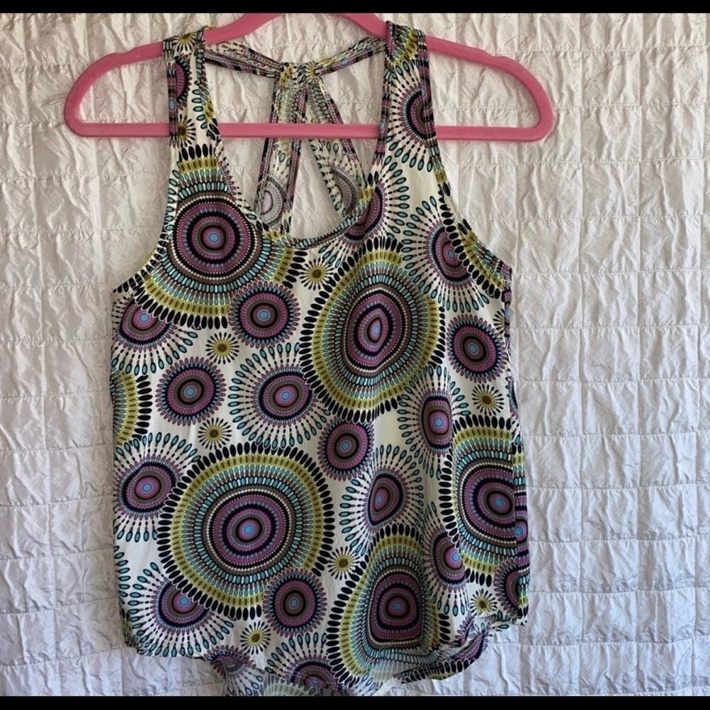 UNION BAY racer mandala high low hem tank Med